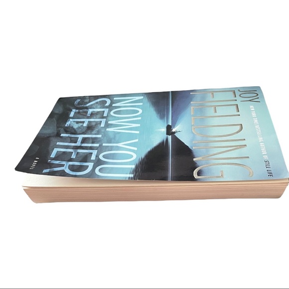 📚3 for 20📚 Now you see her - Picture 3 of 3